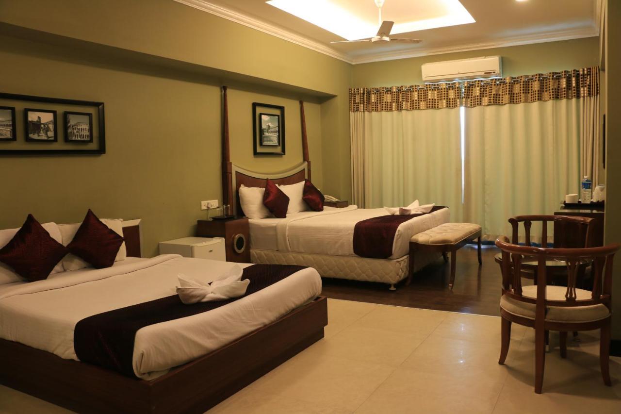 Jalsa Hotel & Banquets,Indore Exterior photo