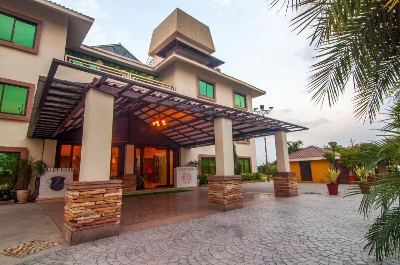 Jalsa Hotel & Banquets,Indore Exterior photo