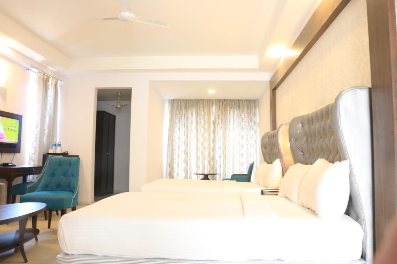 Jalsa Hotel & Banquets,Indore Exterior photo