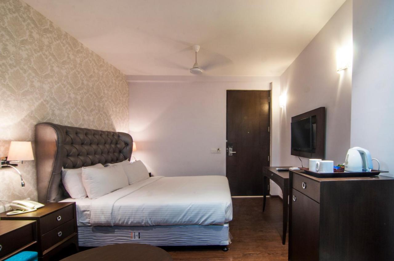 Jalsa Hotel & Banquets,Indore Exterior photo