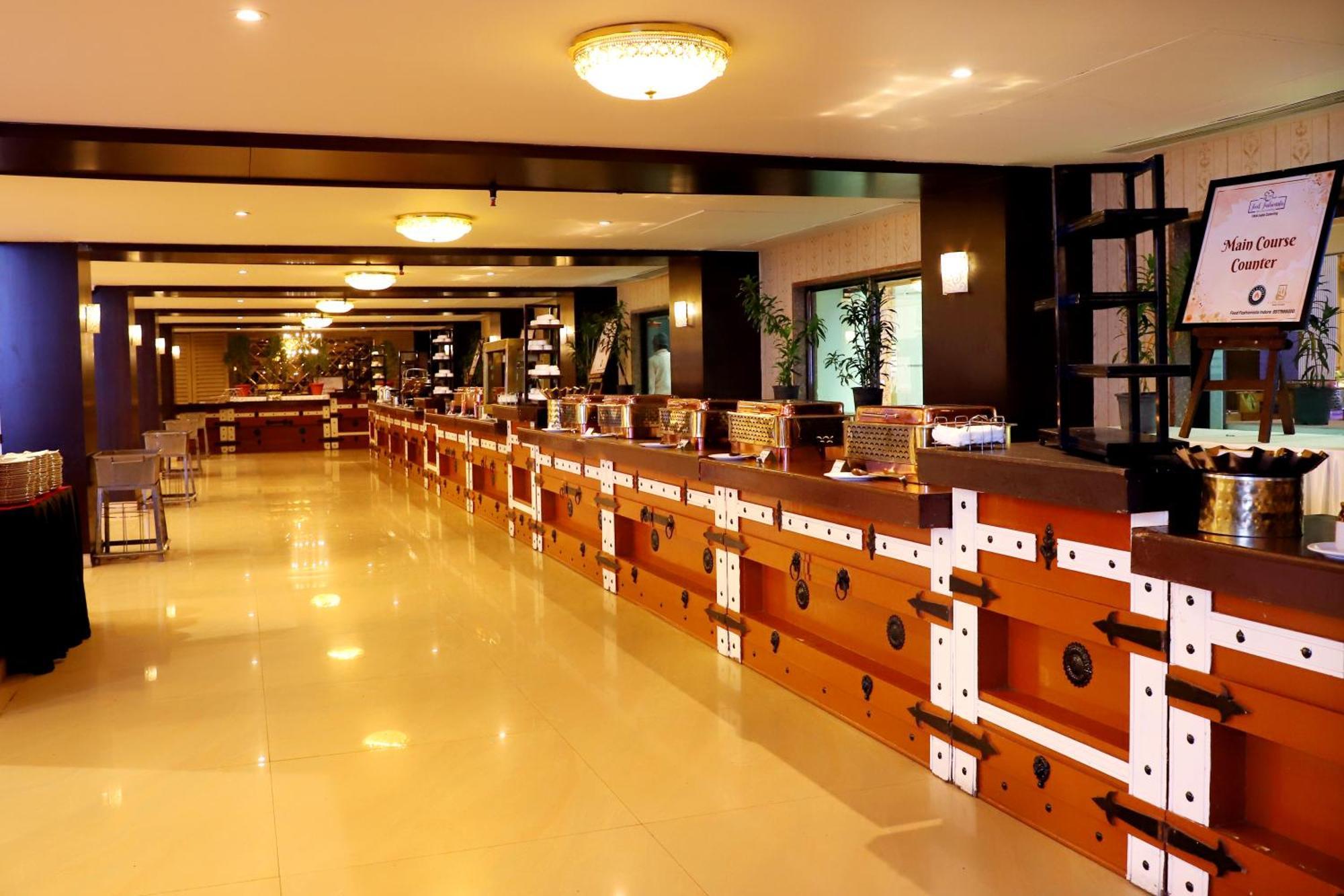 Jalsa Hotel & Banquets,Indore Exterior photo