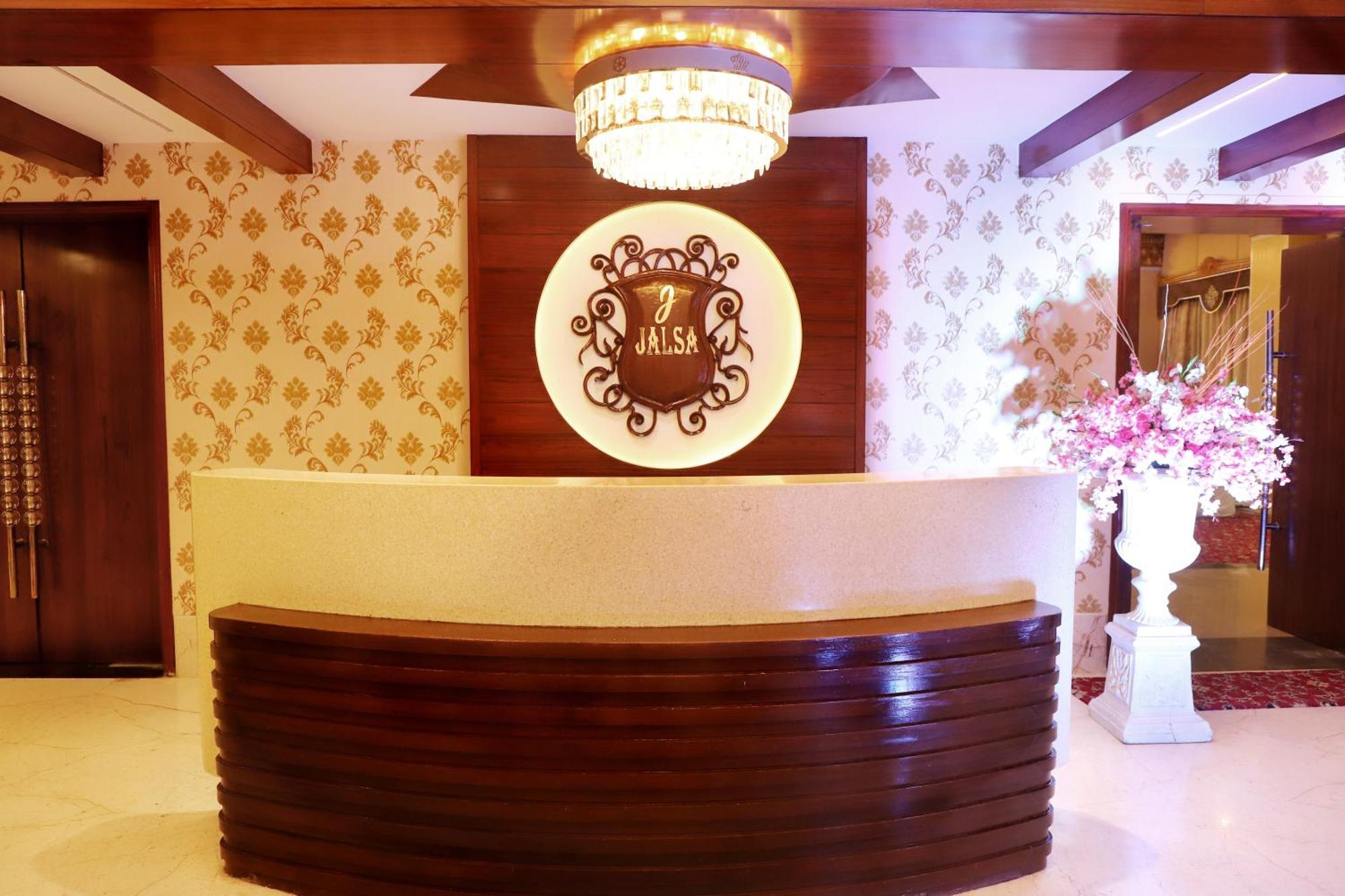 Jalsa Hotel & Banquets,Indore Exterior photo