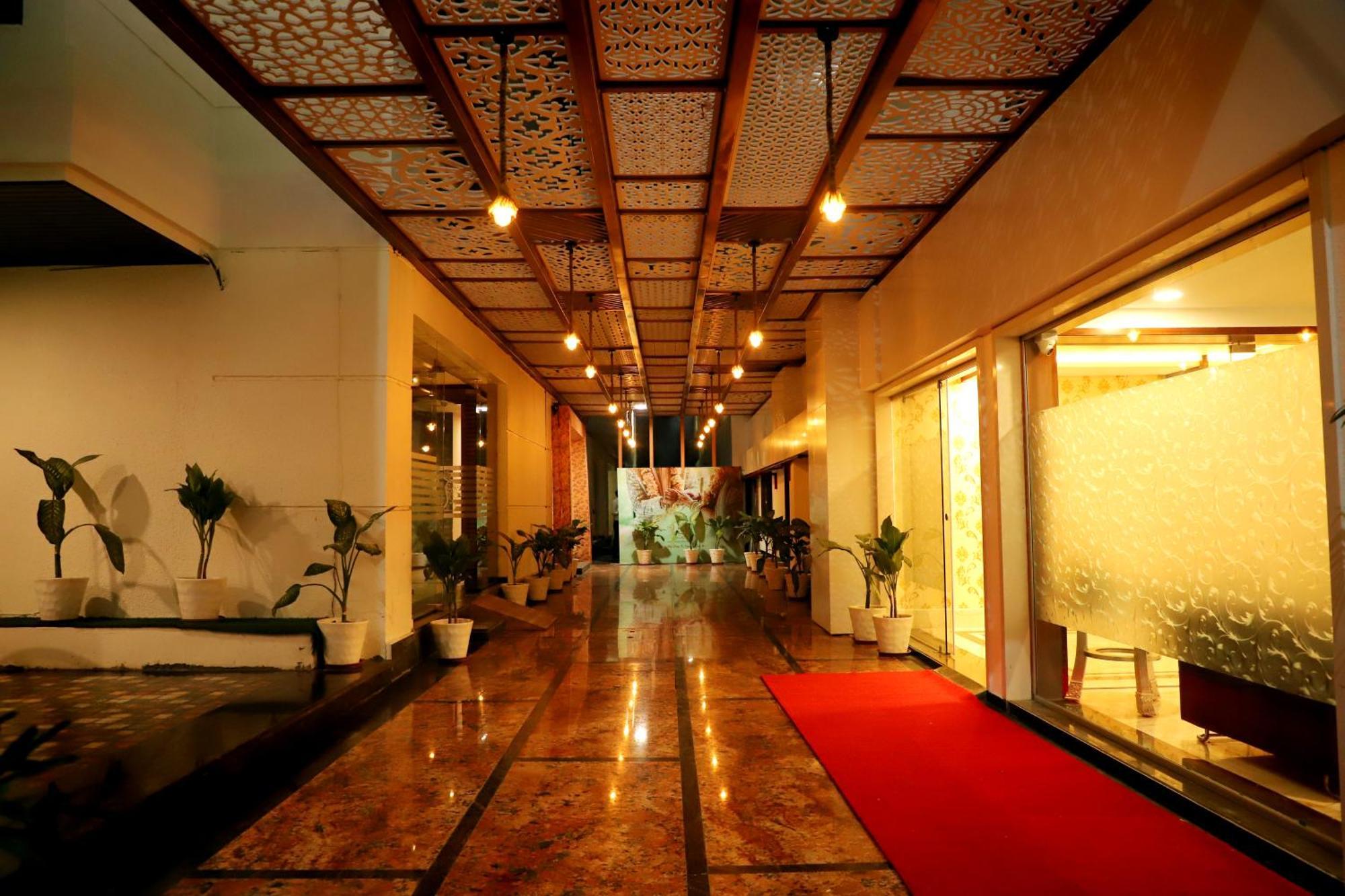 Jalsa Hotel & Banquets,Indore Exterior photo